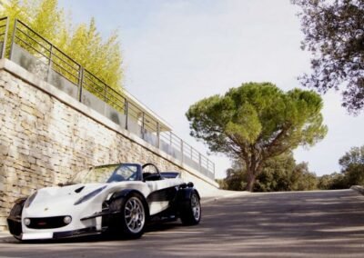 Lotus 340R Blanche