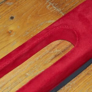 Lotus-Elise-Caches-tableau-de-bord-Alcantara-rouge-02