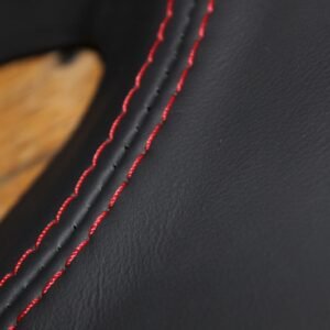 Lotus-Elise-panneaux-de-porte-cuir-nappa-fil-rouge-003