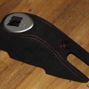 MP-Sellerie_Lotus_Exige_Console_Alcantara_002