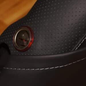 Sellerie-Lotus-Console-avant-cuir-nappa-021