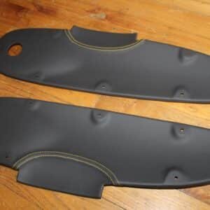 Sellerie-lotus_elise-panneaux-de-porte-cuir-noir-001