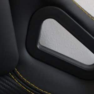 full_Sellerie-Lotus-Elise-sieges-passage-harnais-004